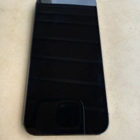 Apple iPhone 13 Pro 本体