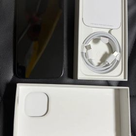 ★Apple iPhone15 256GB SIMフリー★バッテリー残87%★