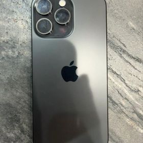 Apple iPhone 15 Pro Max 本体