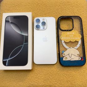 【極美品】 iPhone16pro 256GB SIMフリー(ケース付き)