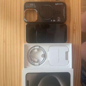Apple iPhone 15 Pro 本体