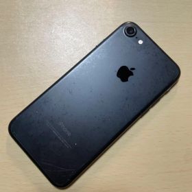 iPhone7 32GB SIMフリー 割れなし バッテリー最大容量74%