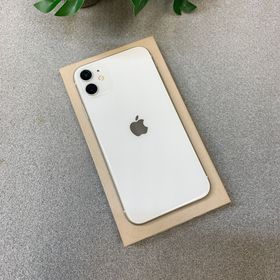 iPhone11 64GB ホワイト 国内SIMフリー 送料無料
