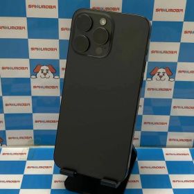 【中古】iPhone15 Pro Max 256GB ブラックチタニウム MU6P3J/A AU版SIMフリ