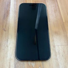 iPhone 15 128GB ブラック SIMフリー バッテリー87%