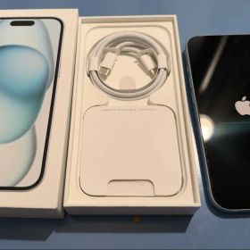 Apple iPhone 15 256GB ブルー