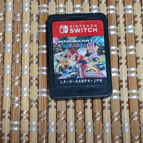 マリカー8(マリオカート8 デラックス) Switch 新品¥3,000 中古¥2,500