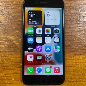 iPhone 8 space gray 64GB SIMフリー