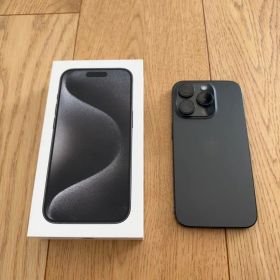 iPhone 15 Pro ブラックチタニウム 512 美品 SIMフリー