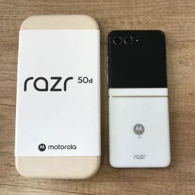 新品未使用品 ☆motorola razr 50d docomo SIMフリー