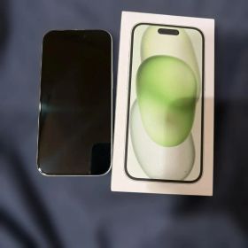 Apple iPhone 15 本体 グリーン