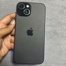 Apple iPhone 15 本体 ブラック