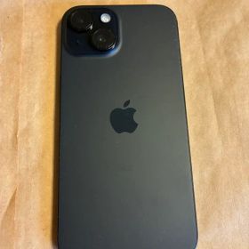 Apple iPhone 15 ブラック 本体 128GB