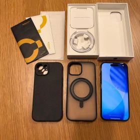 【美品】iPhone 15 ブラック simフリー 256GB