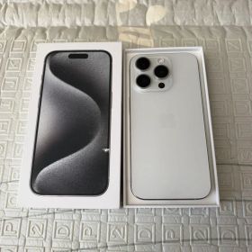 Apple iPhone 15 Pro 128GB ホワイト SIMフリー