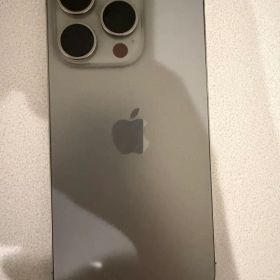 iPhone 15 Pro 256G ナチュラルチタニウム