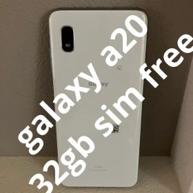 32GB Galaxy A20 SCV46 スマートフォン 本体 ホワイト 白