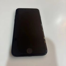 Apple iPhone 7 ブラック 256GB（ジャンク品）