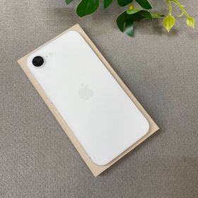 バッテリー 100% iPhone 17e 512GB ホワイト Apple版 SIMフリー