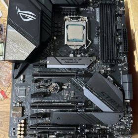 ROG STRIX Z390-F GAMING + 9700K 本体