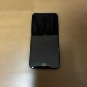 Apple iPhone8 64GB ブラック※画面キズあり