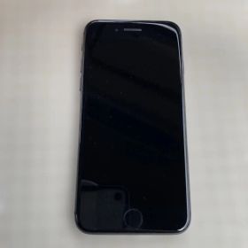 Apple iPhone8 本体 ブラック