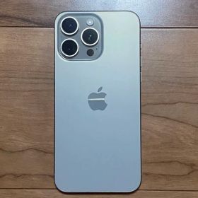 iPhone15 Pro Max 256GB カナダ版 SIMフリー 動作確認済