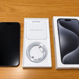 ☘️美品 iPhone 15 Pro Max 256GB