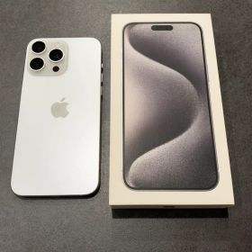 Apple iPhone 15 Pro Max 256GB 本体