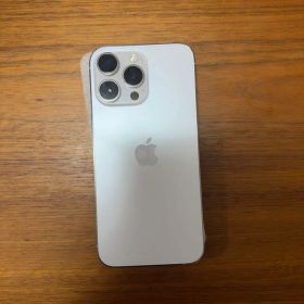 iPhone 15 Pro Max 256GB ナチュラルチタニウム 箱付き