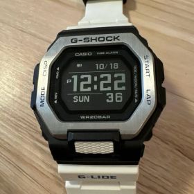 美品CASIO G-SHOCK G-LIDE GBX-100 腕時計
