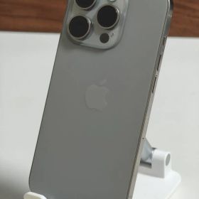 【小傷あり・256GB・SIMフリー】iPhone 15 Pro