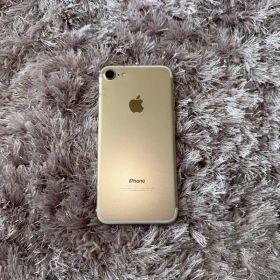 Apple iPhone7 32GB ゴールド 75% 本体 初期化済み