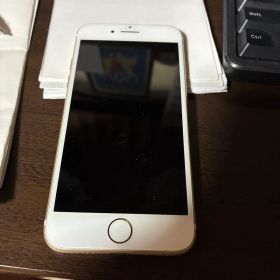 Apple iPhone 7 128GB 本体