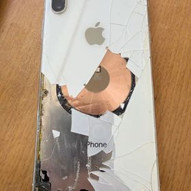 iPhone XS Max 256GB シルバー SIMフリー 動作良好