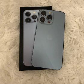 Apple iPhone 13 Pro 256GB SIMロックなし