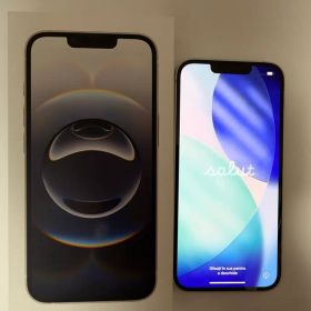 【美品】iPhone 16e ホワイト 128GB SIMフリー版