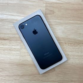 バッテリー 85% iPhone 7 32GB ブラック 国内版 SIMフリー送料無料