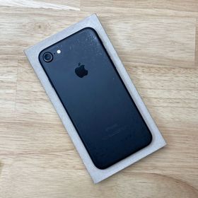 バッテリー 94% iPhone 7 32GB ブラック国内版 SIMフリー送料無料