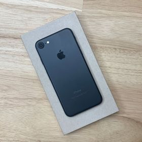 バッテリー 97% iPhone 7 32GB ブラック 国内版 SIMフリー送料無料