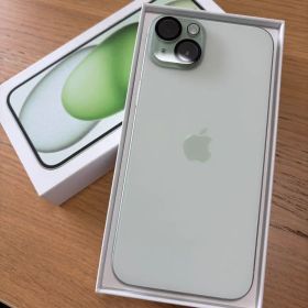 iPhone15 Plus 本体 グリーン 128GB