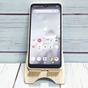 【送料無料】docomo AQUOS wish2 SH-51C ホワイト 本体 白ロム SIMロック解除済み SIMフリー C115801
