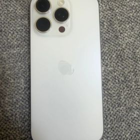 再出品 Apple iPhone 16 Pro 本体 1 TB