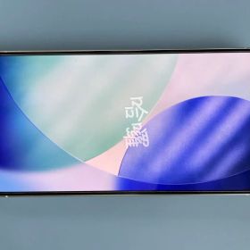 Apple iPhone 15 Pro 256G 本体 ホワイトチタニウムHK版