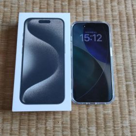 Apple iPhone 15 Pro 本体
