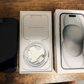 iPhone15 ブラック 256GB SIMフリー