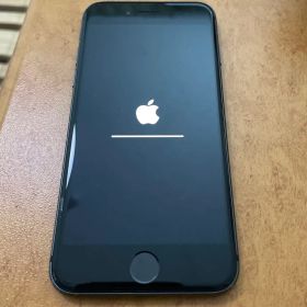 iPhone 8 64GB スペースグレイ