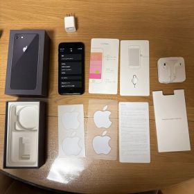 iPhone8 64GB