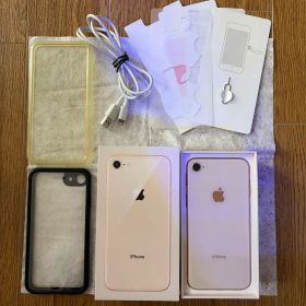 箱有り 中古品 iPhone8 ピンクゴールド64GB 画面割れ ケース付き