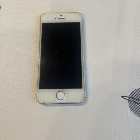 iPhone 5s 32GB シルバー